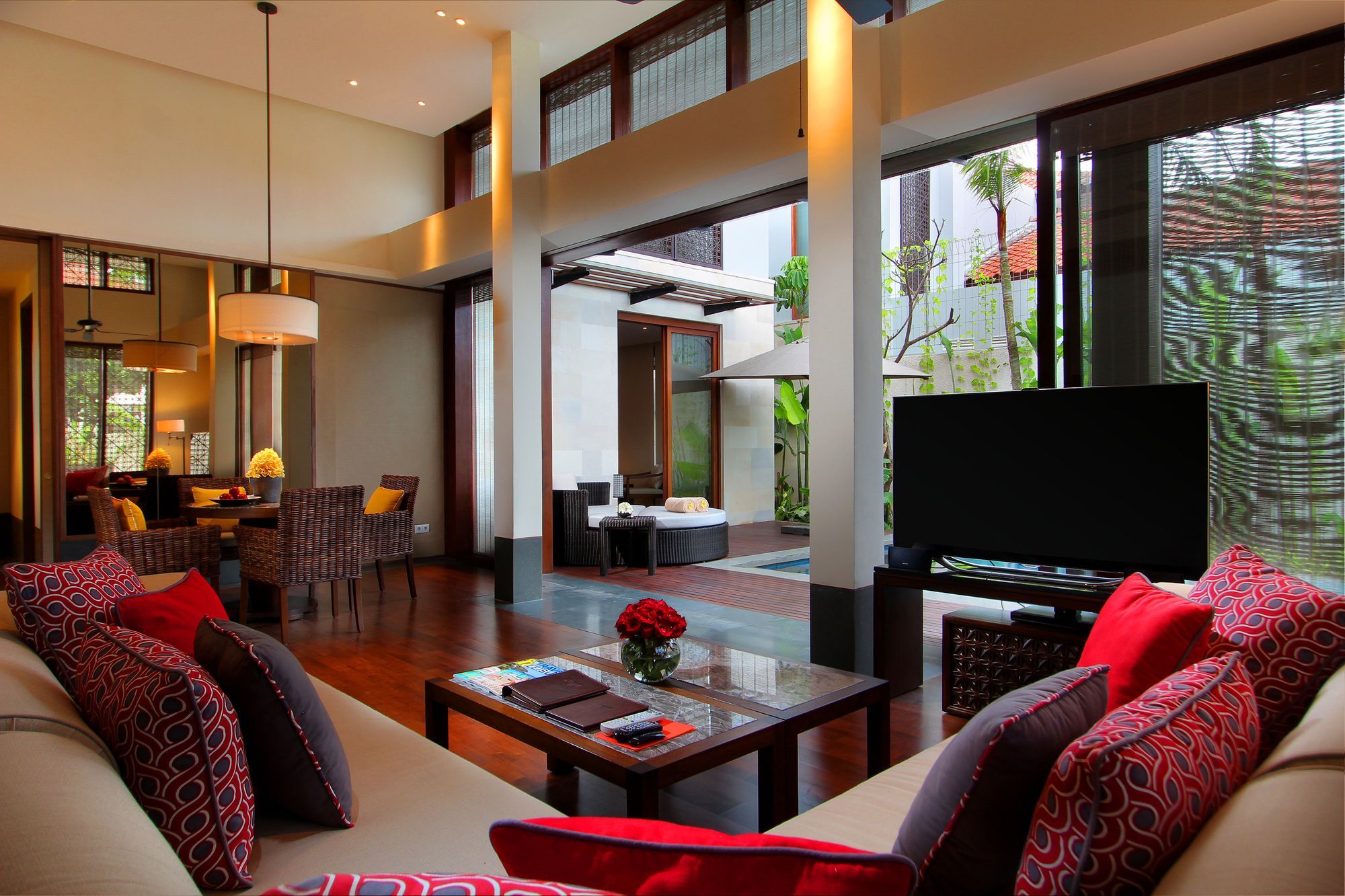 เดอะ วิลลา แอท แฟร์มอนต์ ซานูร์ บีช บาหลี Hotel ภายนอก รูปภาพ
